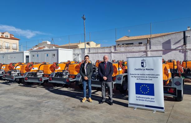 El Gobierno de Castilla-La Mancha proporciona remolques con tanques de agua a 36 agrupaciones de Protección Civil.