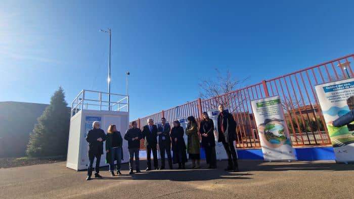 El gobierno regional expande la red de monitoreo de la calidad del aire en Manzanares.