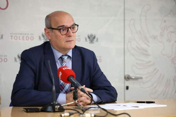 El mercadillo de los martes se mantendrá en el aparcamiento de Santa Teresa el 24 y 31 de diciembre.