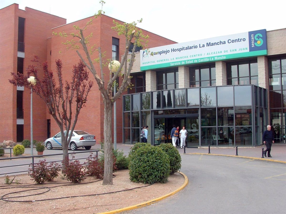 Un fallecido y un herido en un accidente de tráfico al salirse de la carretera un vehículo en Quintanar de la Orden, Toledo.