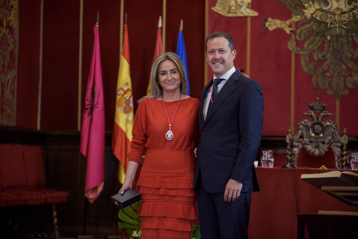 Velázquez exhorta a Tolón a meditar y distanciarse si no aportará a Toledo, con el fin de evitar interferencias y molestias.