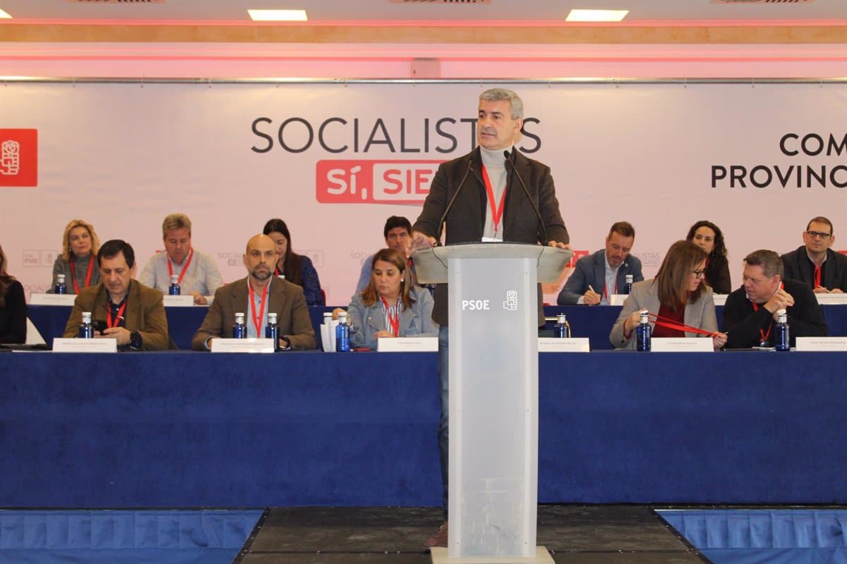 Álvaro Gutiérrez comienza su cuarto mandato como secretario general del PSOE de Toledo, consolidando su liderazgo y dedicación.