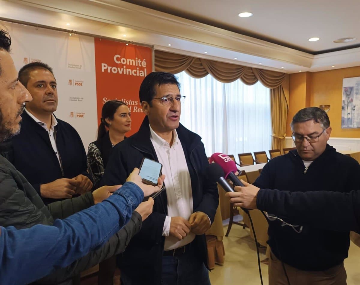 Caballero refuerza su liderazgo en el PSOE provincial de Ciudad Real con energía, determinación y un firme compromiso hacia el futuro político del partido.