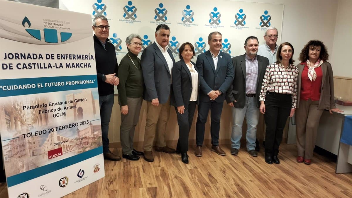 Colegios de Enfermería de C-LM sugieren revaluar la función de las enfermeras y mejorar la gestión de su talento.