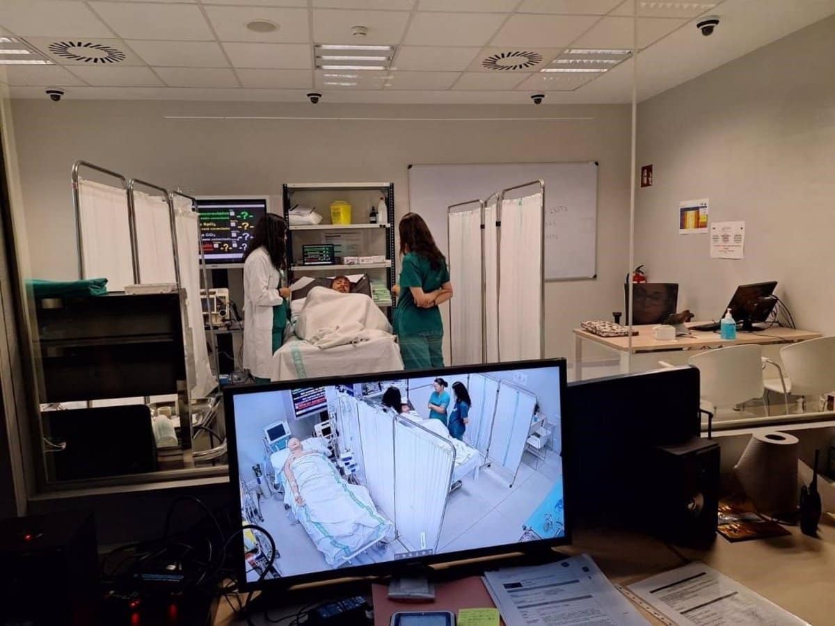 El Hospital Universitario de Toledo Introduce un ‘Escape Room’ para Optimizar la Capacitación en Simulación Clínica