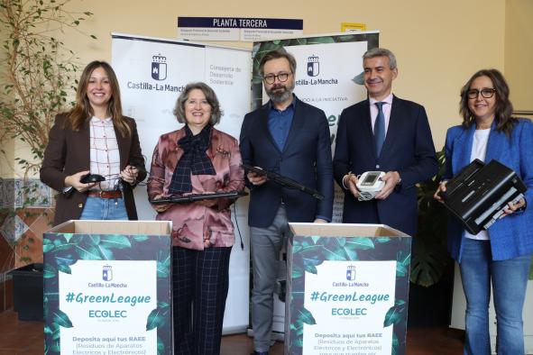 El Gobierno Regional y la Fundación Ecolec inician la campaña #Greenleague para fomentar la recolección de RAEE en centros administrativos. ¡Únete y participa!