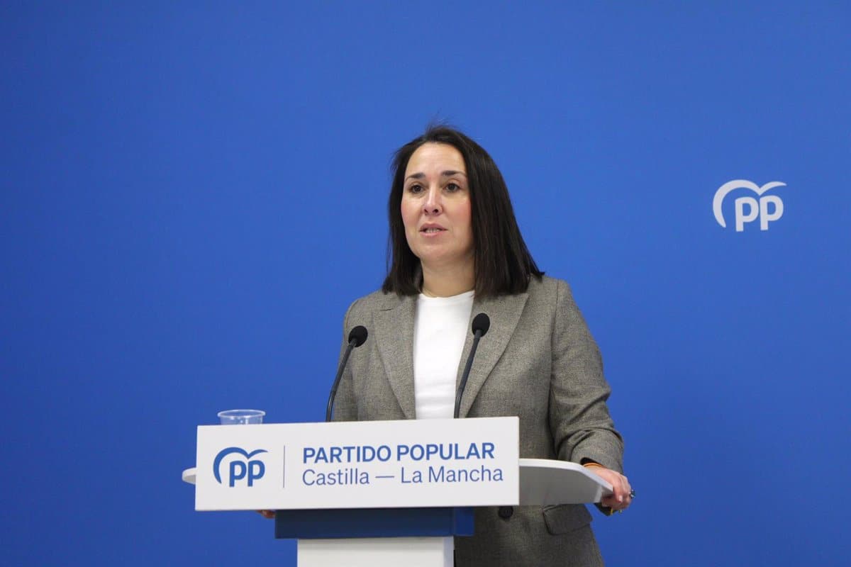 PP C-LM Pregunta a Page Si Avalará Sus Iniciativas para Reducir Impuestos en Vivienda en las Cortes