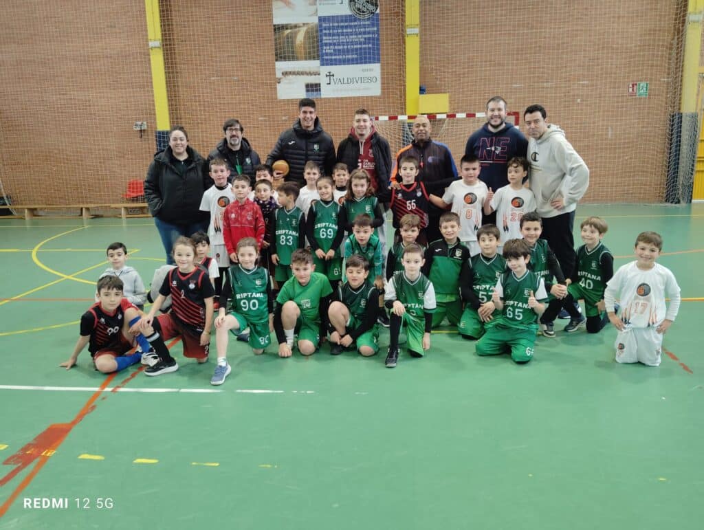 Toledo, La Roda y Campo de Criptana Inauguran la Liga Super Gigantes de Fútbol Base Pre-Benjamín