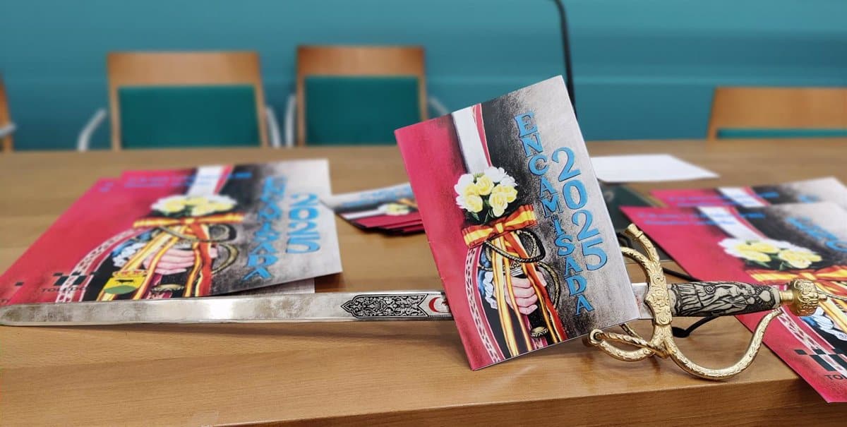 Título reescrito: «Mayordomos y Lacayos Brillan en la Encamisada de Menasalbas: Hacia el Reconocimiento como Fiesta de Interés Regional»