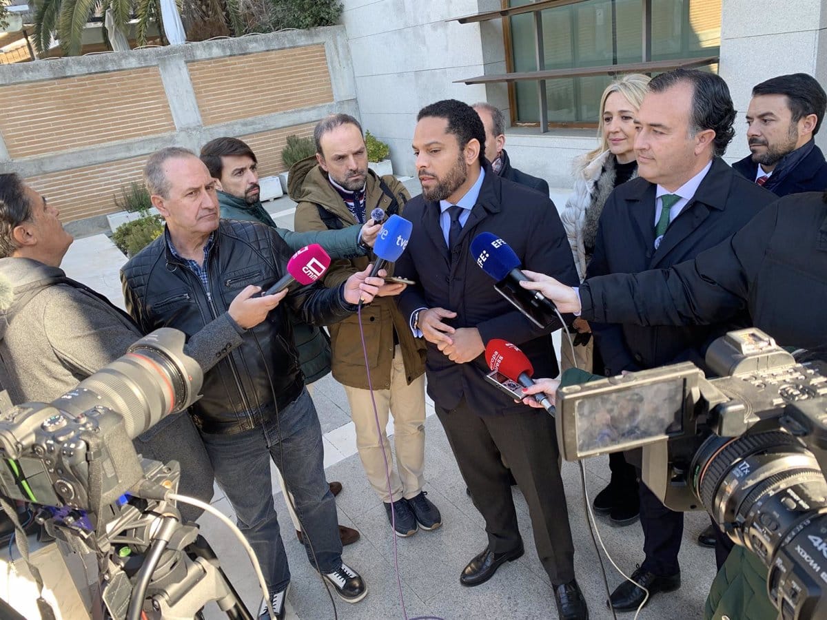 Vox urge a los españoles a madurar y a tener «pocas expectativas» sobre la moción de censura.