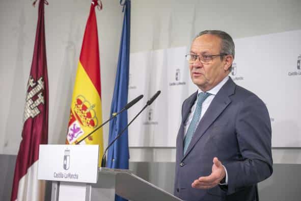 El Gobierno de Castilla-La Mancha rechaza la distribución del impuesto bancario fundada en el PIB, al considerarla desigual y en contra del principio de equidad.