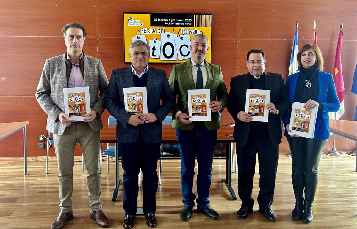 La XXI Feria del Stock en Talavera Ferial: 50 Expositores y 74 Stands para Promover el Comercio Local.