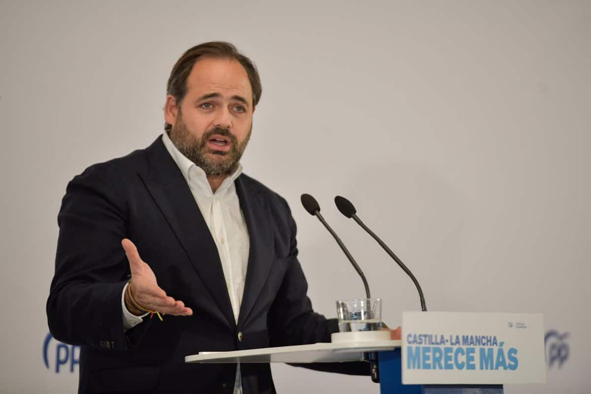 Núñez solicita el respaldo del PSOE para introducir cuidados paliativos pediátricos en el Sescam y optimizar la atención a los menores.