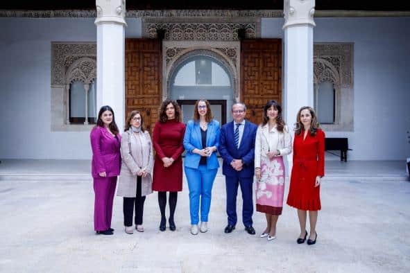 Fortalecimiento de las políticas públicas de igualdad en Castilla-La Mancha con la colaboración de la Asociación de Mujeres en el Sector Público.