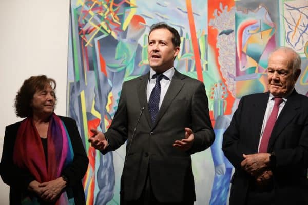 Velázquez resalta el orgullo que supone para la ciudad acoger la exposición ‘Miradas fragmentadas. Artistas españoles del siglo XXI’