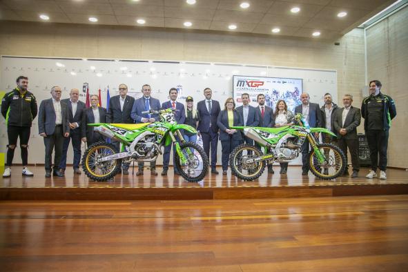 Castilla-La Mancha promueve el campeonato mundial de motocross en Cózar, generando un impacto económico millonario para Campo de Montiel.