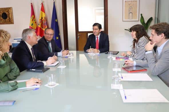 Cooperación entre el Gobierno de Castilla-La Mancha y el Ayuntamiento de Ciudad Real en materia de vivienda e infraestructuras