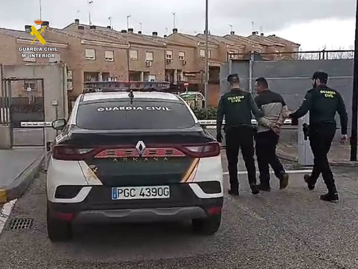 Arrestan a dos residentes en Toledo por el robo de 6.484 metros de cable de cobre en una mina