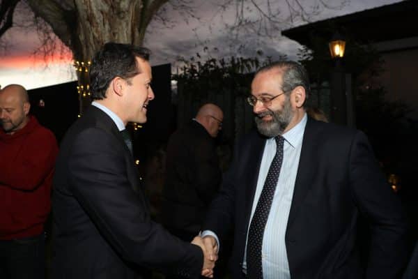 El alcalde destaca la importancia de los valores constitucionales, la defensa de la unidad de España y la monarquía en El Debate.