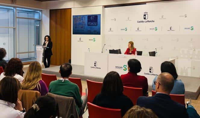 El sistema de salud de Castilla-La Mancha impulsa iniciativas para mejorar la calidad de vida de niñas y mujeres.