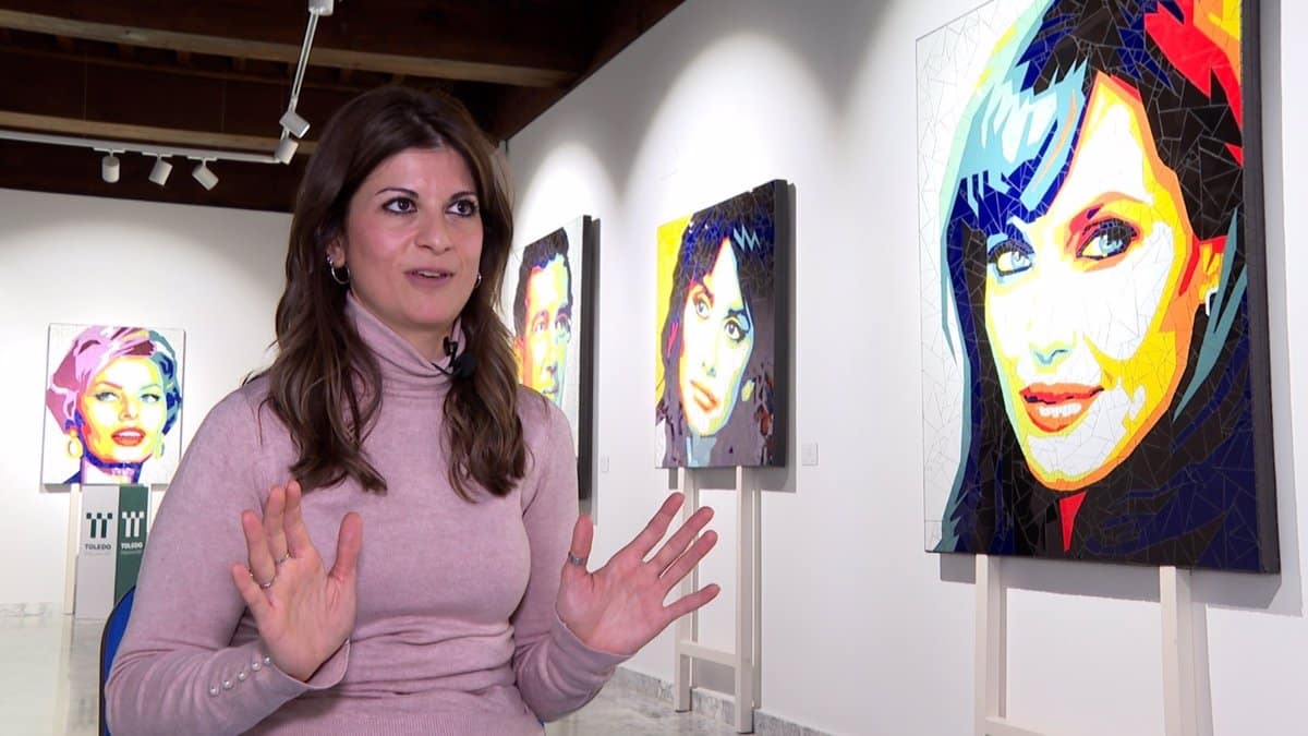 Estefanía Sanz combina innovación y mosaico en sus exposiciones en Toledo: un recorrido entre tradición y creatividad.