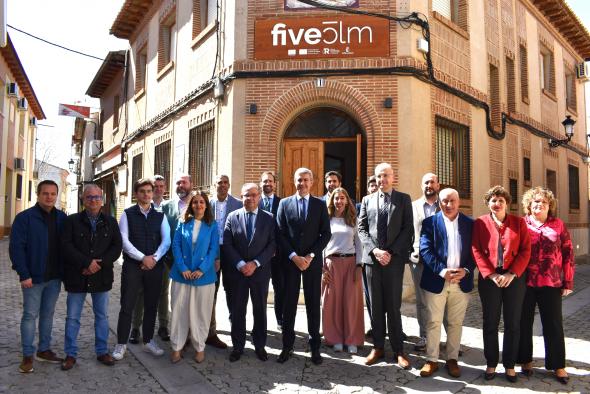 El Gobierno de Castilla-La Mancha impulsa el Hub de Innovación Digital de Escalona como ejemplo de turismo inteligente y movilidad sostenible.