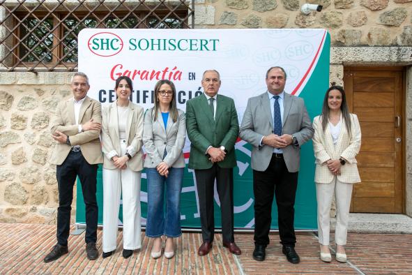 El Gobierno regional destaca el liderazgo de Castilla-La Mancha en el sector ecológico, reconocido como el más fuerte de España en sostenibilidad.