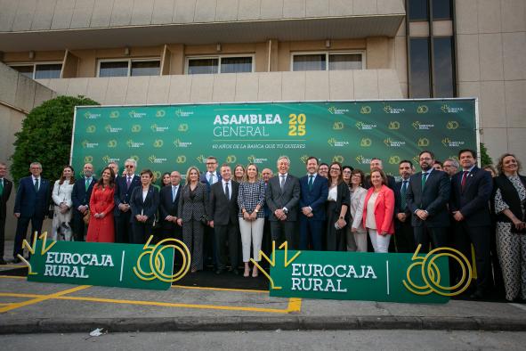 García-Page destaca la lealtad de Eurocaja Rural a sus valores a lo largo de 60 años de historia