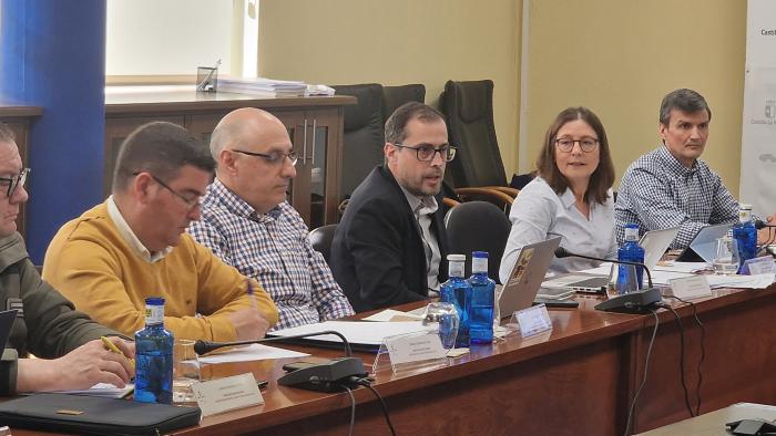 Fomento de la Caza Sostenible en Castilla-La Mancha: Dinamización de Zonas Rurales y Conservación de la Biodiversidad.