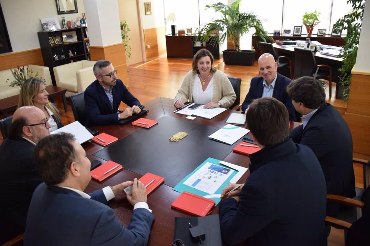 Presentación en Toledo de una iniciativa colaborativa para la descarbonización de la industria cementera y la aviación