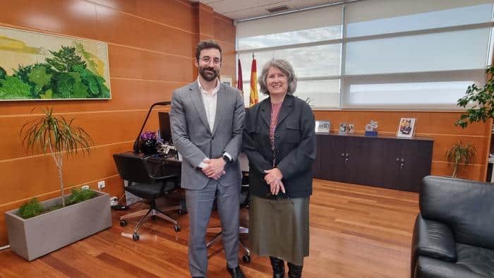 Encuentro entre el Gobierno de Castilla-La Mancha y el MITErd para planificar la red de transporte energético