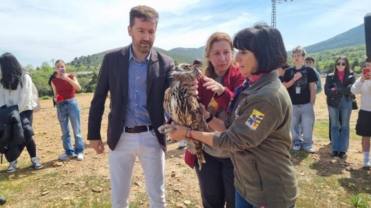 Título reescrito: “Liberan cinco ejemplares rescatados en el CERI de Sevilleja de la Jara (Toledo)”