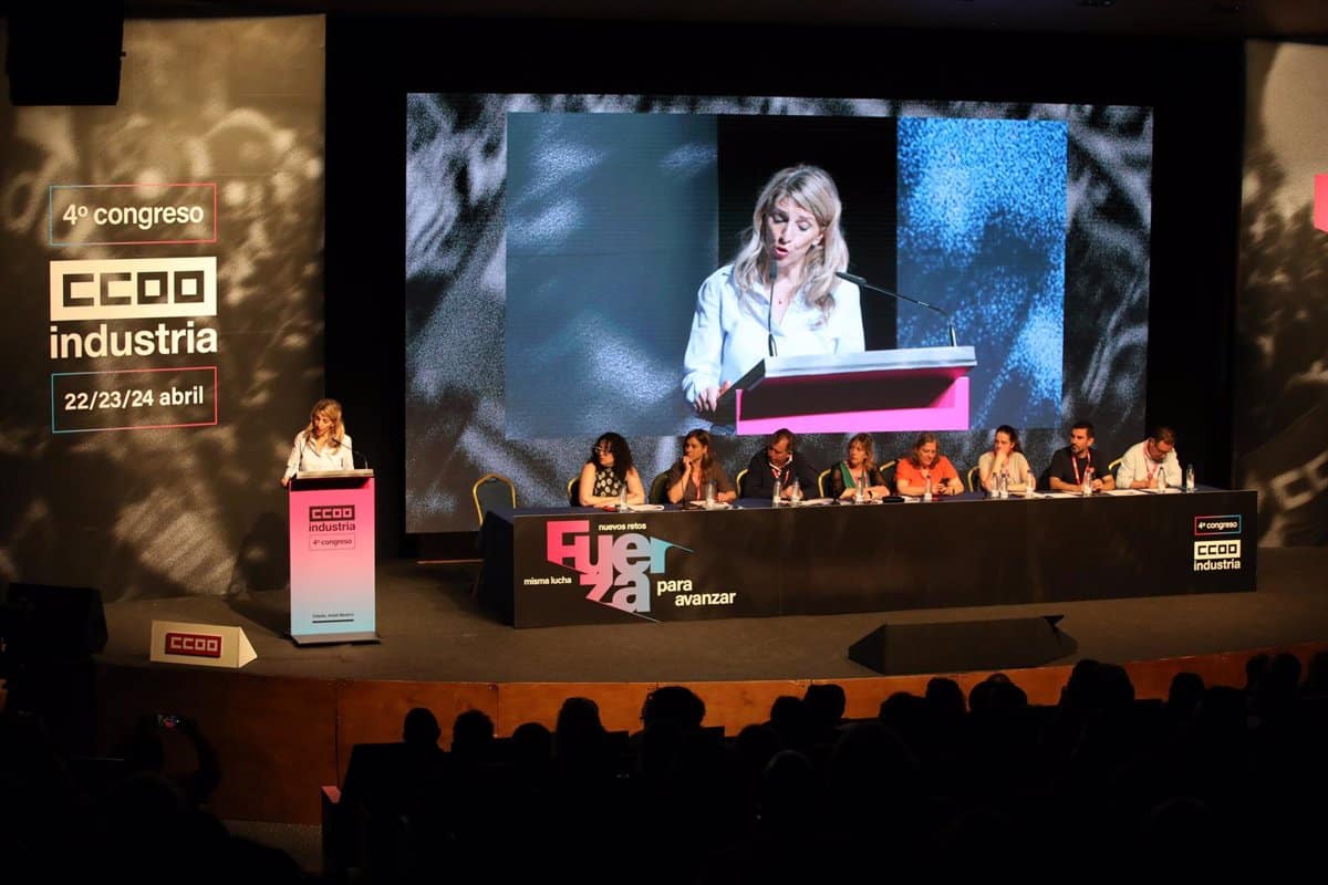 Yolanda Díaz comunica que el Consejo de Ministros ratifica la disminución de la jornada laboral.