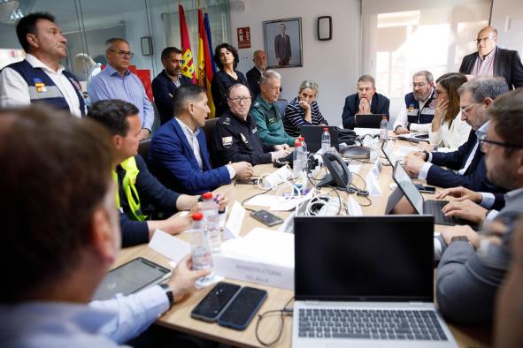 Aquí tienes una opción para reescribir el título: «Interrupción de Clases y Servicios de Salud: El Gobierno Regional Implementa el PLATECAM»