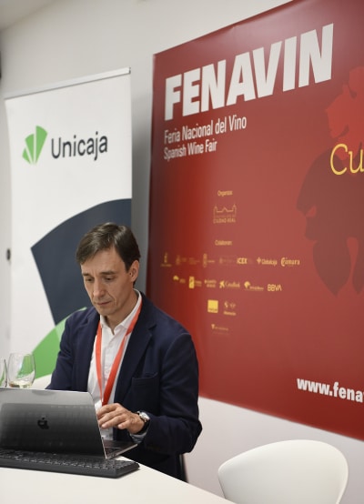 Airén Resplandece en FENAVIN 2025 con una Cata que Resalta su Calidad y Potencia