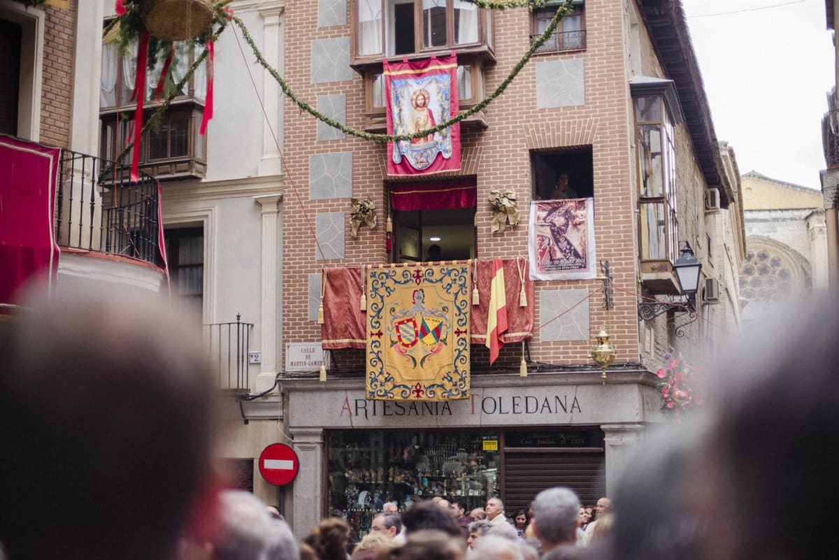 El Deán de la Catedral y la Delegación de Gobierno se reúnen este viernes para finalizar los detalles de la procesión del Corpus.