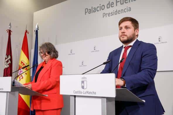 El Gobierno regional asignará más de 7,7 millones de euros para la rehabilitación de carreteras en las cinco provincias y Guadalajara.