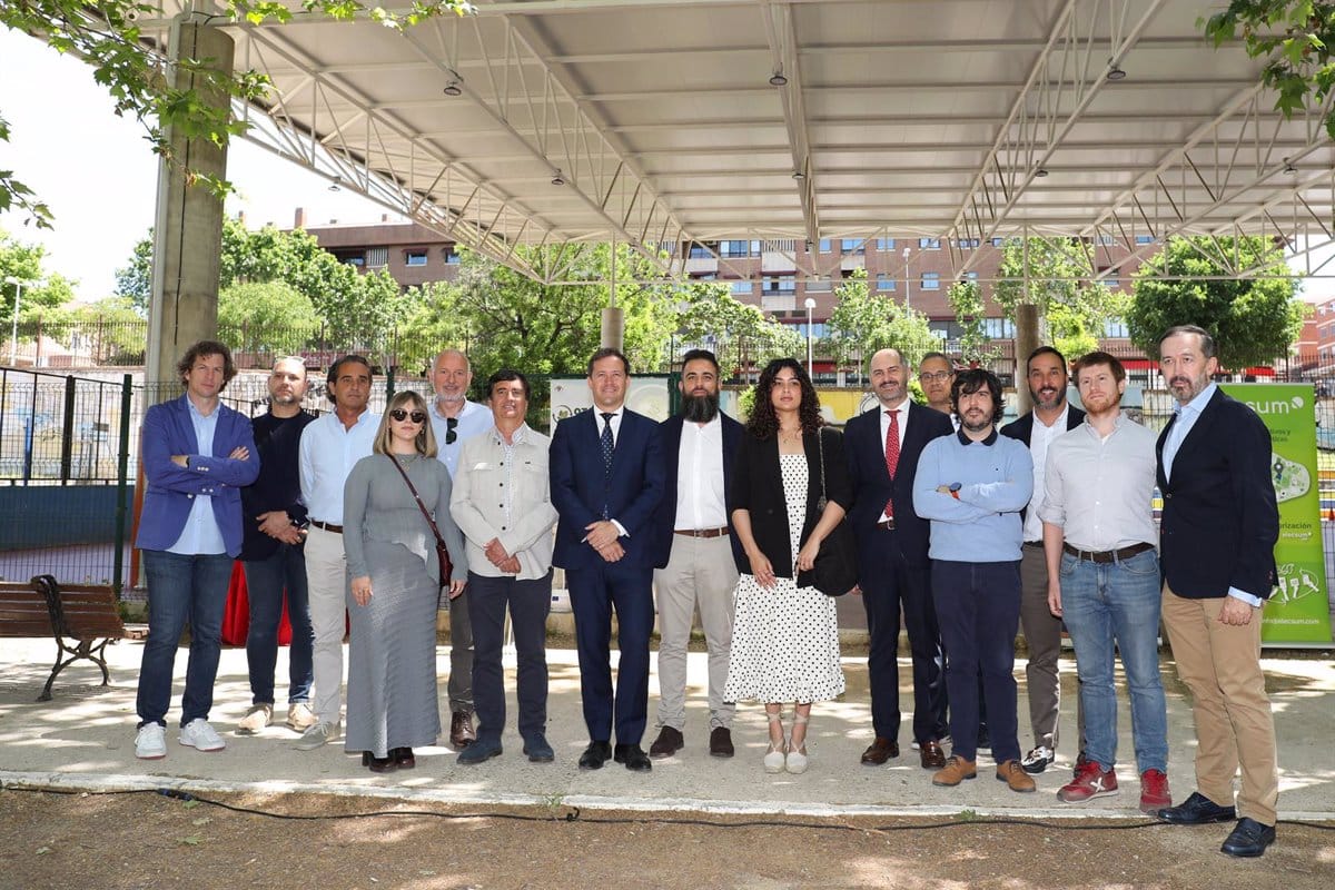 El alcalde de Toledo sugiere un centro urbano dinámico con iniciativas para mejorar la calidad de vida de los residentes, incluyendo una Comunidad Energética.