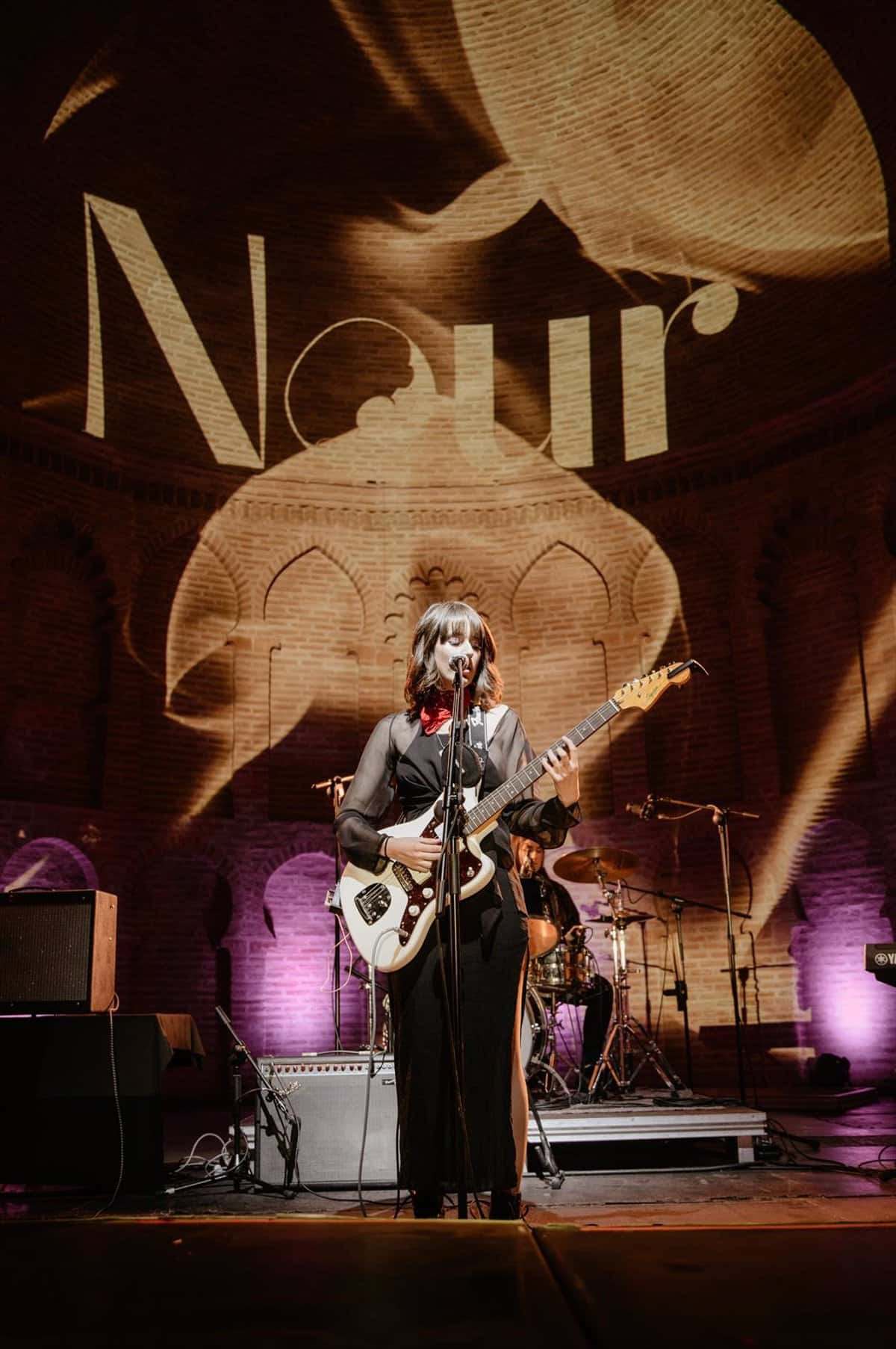 Nour, Teatro Contemporáneo y Gala Lírica de Ópera y Zarzuela en la Programación del Roja Esta Semana