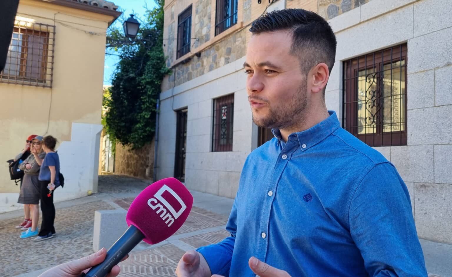 Toconar denuncia la «hipocresía fiscal» de Núñez y exige a los alcaldes del PP en CLM que anulen sus subidas de impuestos.