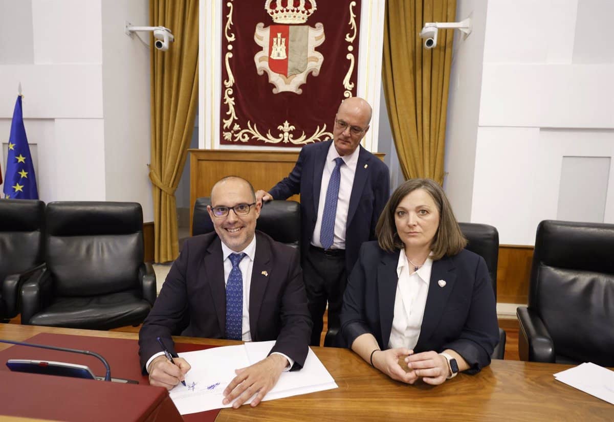 Bellido presenta este miércoles en el Congreso la propuesta del nuevo Estatuto de Autonomía de Castilla-La Mancha.