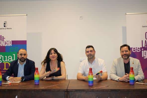 Blanca Fernández: La diversidad enriquece a la sociedad, promoviendo un ambiente más saludable, acogedor y respetuoso para todos.