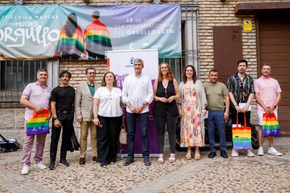 El Gobierno de García-Page establecerá puntos de atención del SAI LGTBI en todas las capitales de provincia a finales de julio.