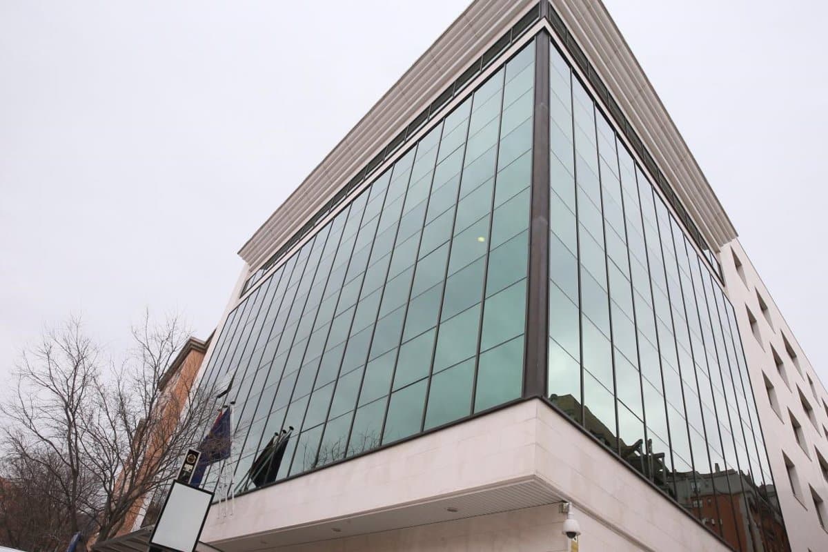 La Junta dará a conocer este jueves el programa de subvenciones para la contratación de jóvenes, con un presupuesto de 3 millones de euros.