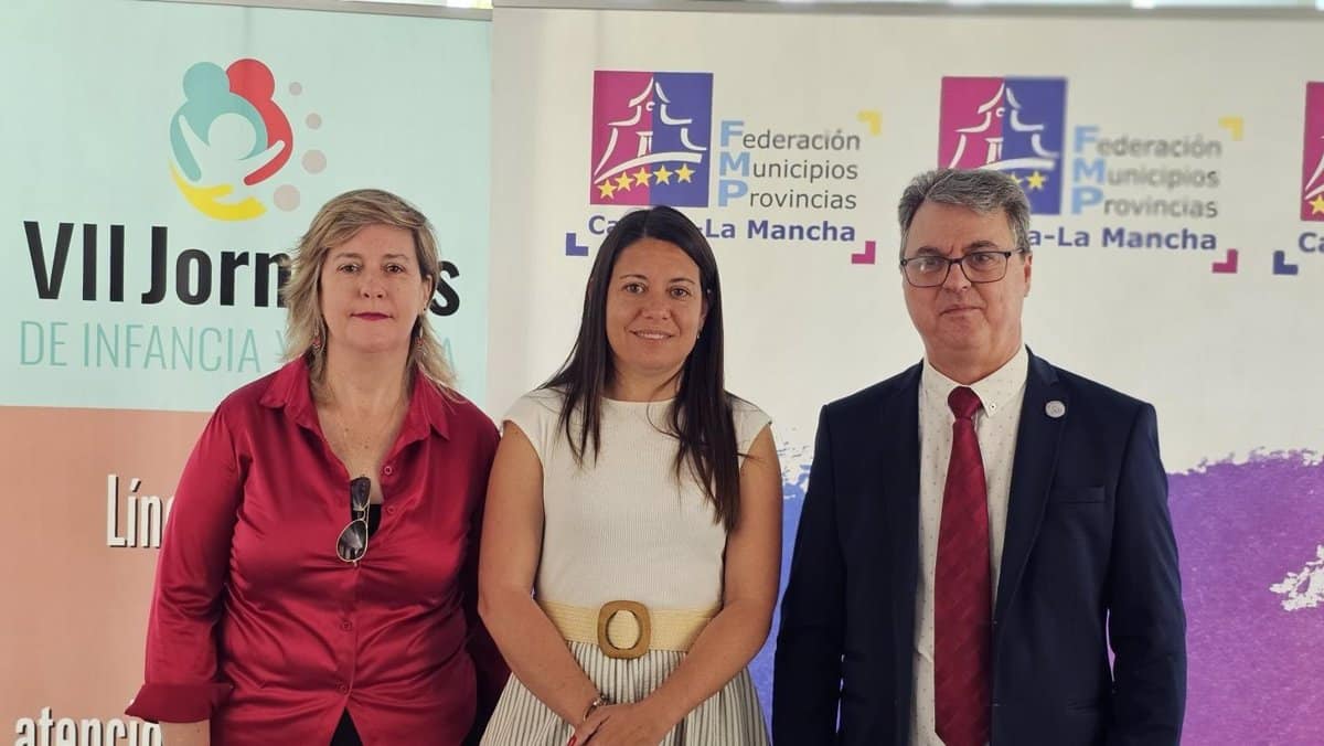 Profesionales dedicados en C-LM salvaguardan la infancia y adolescencia de la violencia.