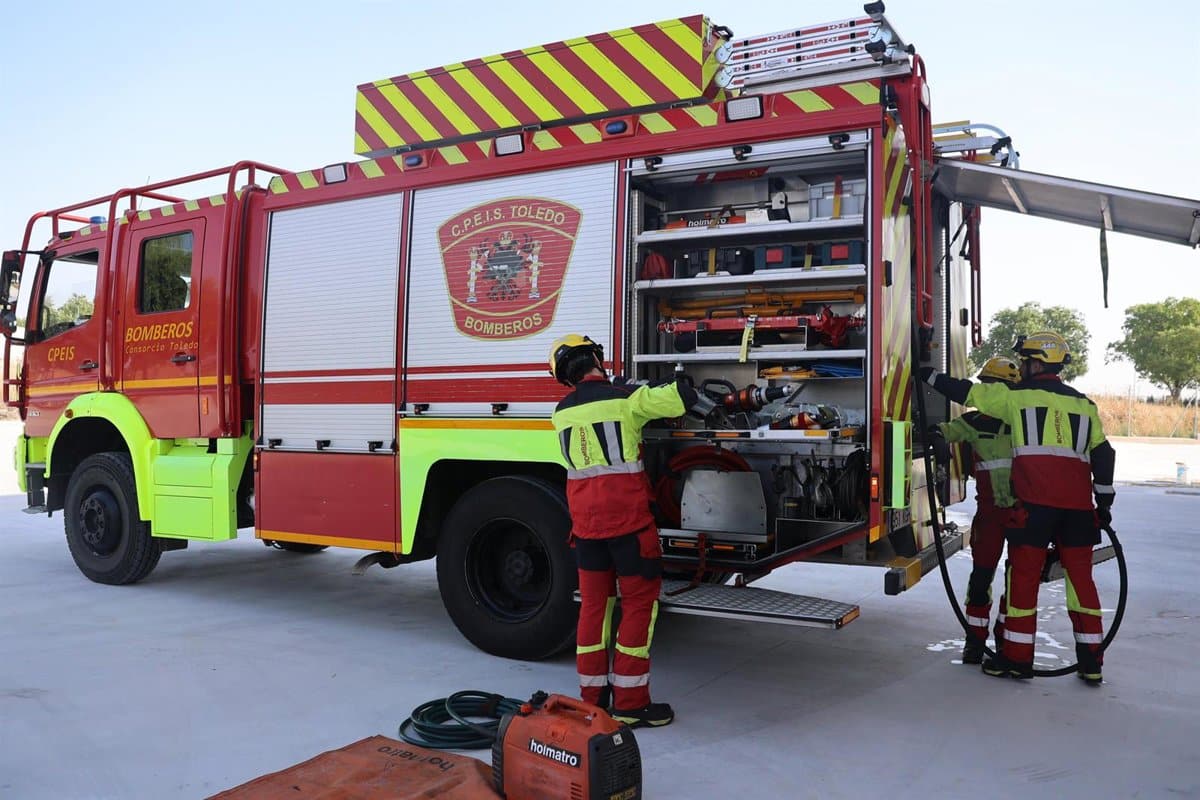 Inicia la actividad en el parque de bomberos de Villarrubia de Santiago