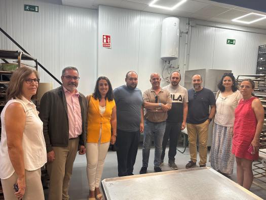 El Gobierno regional resalta la importancia de los Grupos de Desarrollo Rural en la promoción de pequeñas empresas y la generación de nuevas iniciativas.