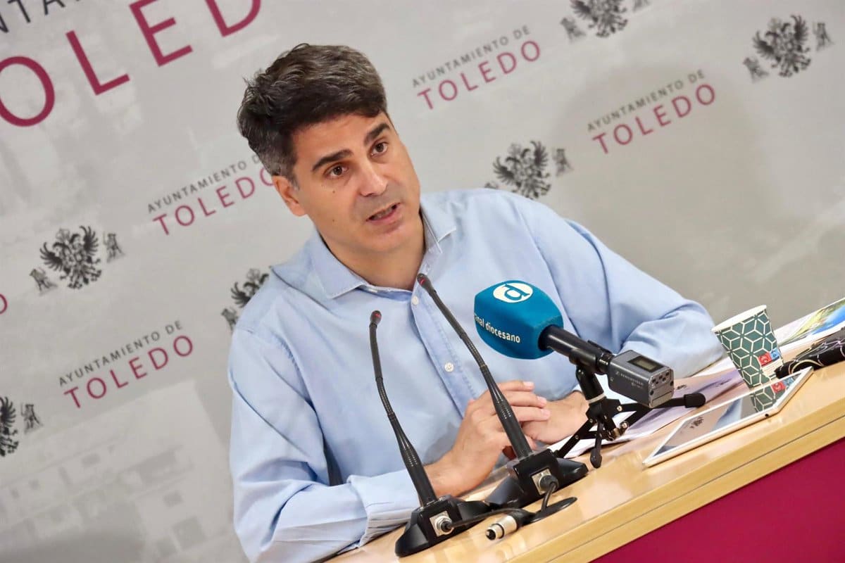 El mayor despropósito sería que la ciudad perdiera el AVE por una enemistad.