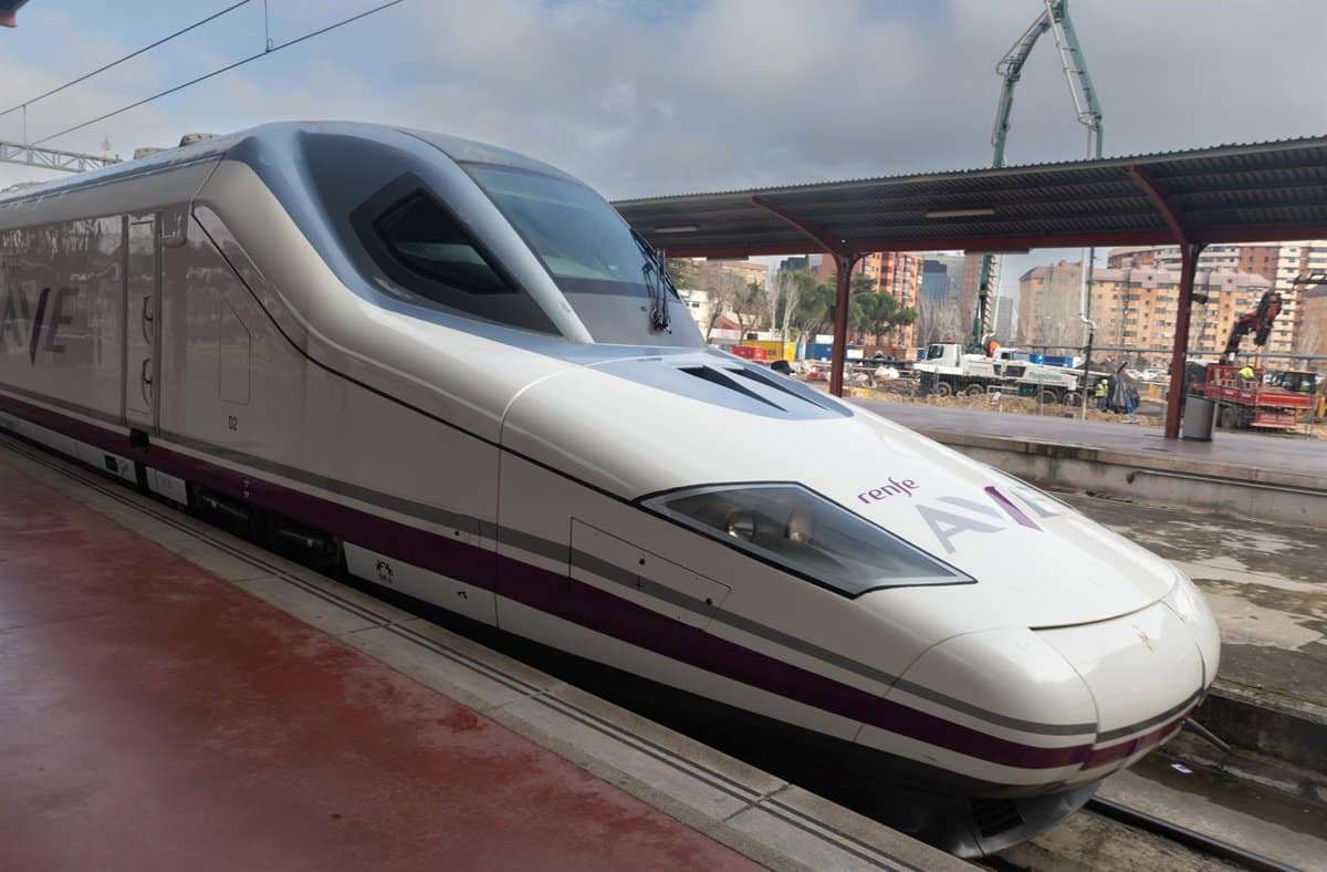 Incidencia en La Sagra solucionada tras una jornada más de retrasos en trenes hacia Andalucía