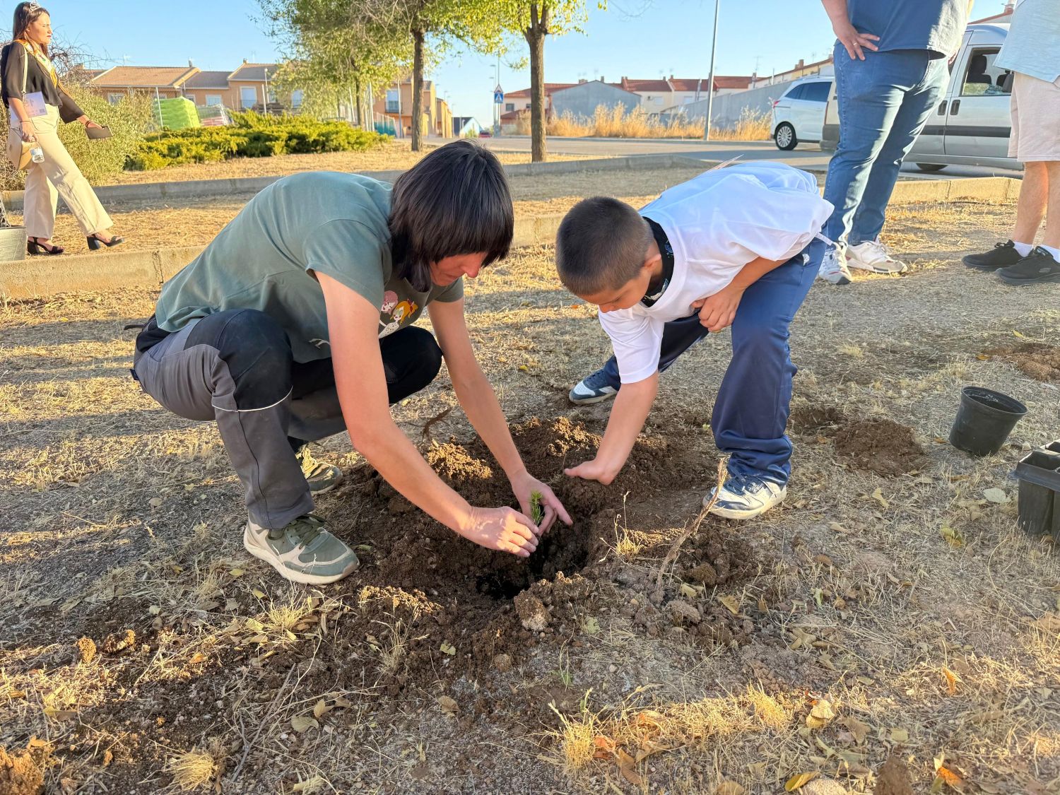 Más de 230 personas caminan por la salud medioambiental en el 13º Maratón de Andarines en Villacañas